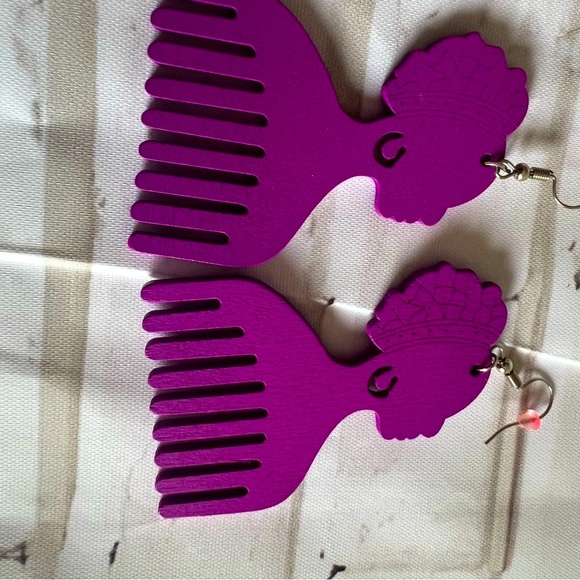 Boho fun ethnic  unique  chic light hand crafted purple comb earrings - Picture 5 of 7